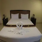Rayong Lanna Hotel
