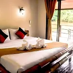 Banana Resort & Spa