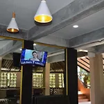 B Square Hotel At Khanom