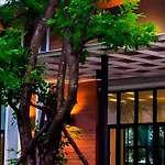 Seree Grand Resort