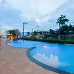 Golden Jomtien Beach Hotel