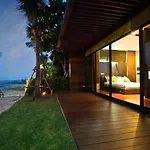 Capstone Resort