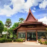 Petchvarin Resort And Spa