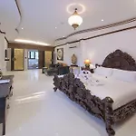 Royal Majestic Grand Thai Villa