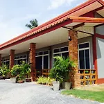 Lanta Fasia House