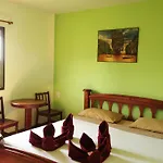 Tha-Pap Resort
