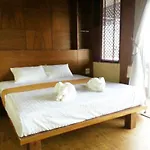 Diamond Cliff Beach Resort