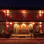 Wang Put Tan Boutique House