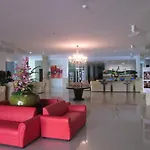 Nomads Chalong Beach, Phuket