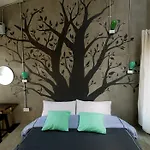 Pause Resort & Bar