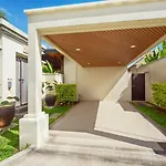 Onyx Villas By Tropiclook