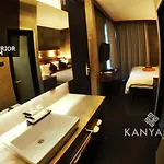 Eya Poolvilla