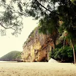 Nam Talay Resort