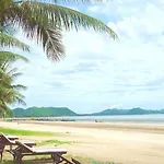 Terra Selisa - Dolphin Beach