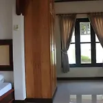 Coral Cove Resort