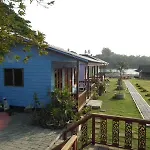 Bambooya Resort