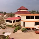 Goldenland Resort & Camp