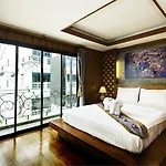 Renoir Boutique Hotel