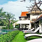 Luxury 5 Stars Beach Villa 6 Beds