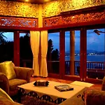 Ed Rock Villa