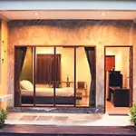 Palm Garden Resort