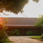 Esan Country House