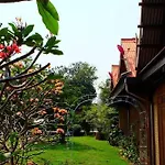 Ruenton Resort