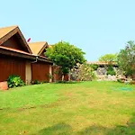 Ruenton Resort