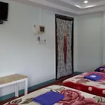 Monludee Guest House