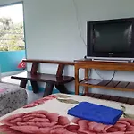 Monludee Guest House