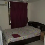 Ryan\'S Bar