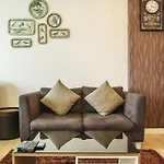 Baan Peang Ploen By Favstay