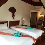 Coco Palace Resort