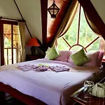 Coco Palace Resort