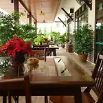 Rayong Lanna Hotel