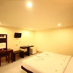 Ao Nang View La Villa