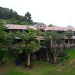 Masi Camp Resort