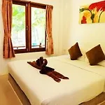 Sairee Cottage Resort