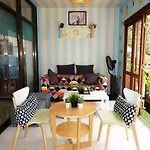Sairee Cottage Resort