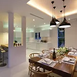 Villa O