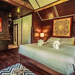 E-Outfitting Doikham Resort