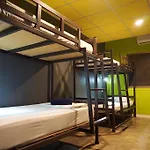 B&B House & Hostel
