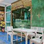 Baan Rom Talay