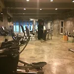 Sea View 1Br Condo Beach Gym Sauna Pool