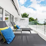 The Vista Karon By Favstay