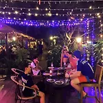 La Paillote Guest House