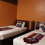 Namkhong Guesthouse And Resort