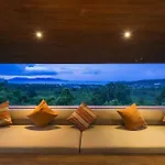 Baan Ling Noi