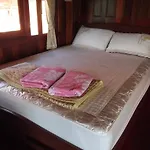 Ruenthai Rimnam Resort