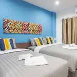 Krabi Inn & Omm